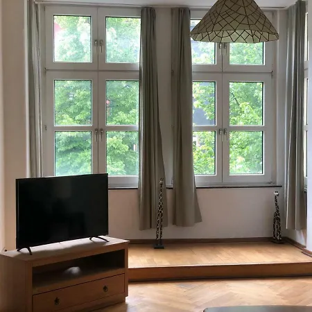 Modern Huttenstrasse Apartment Dusseldorf